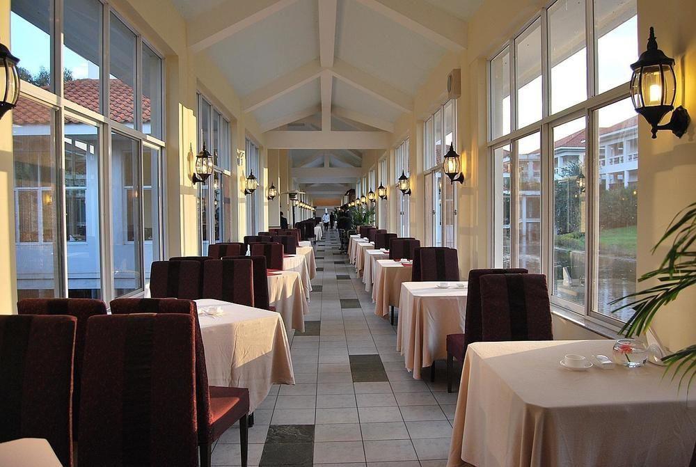 Yunnan Dianchi Garden Resort Hotel & Spa Kunming Bagian luar foto